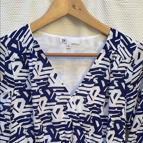 DR2 Blue and White Patterned Dress with Pockets - Picture 4 of 9